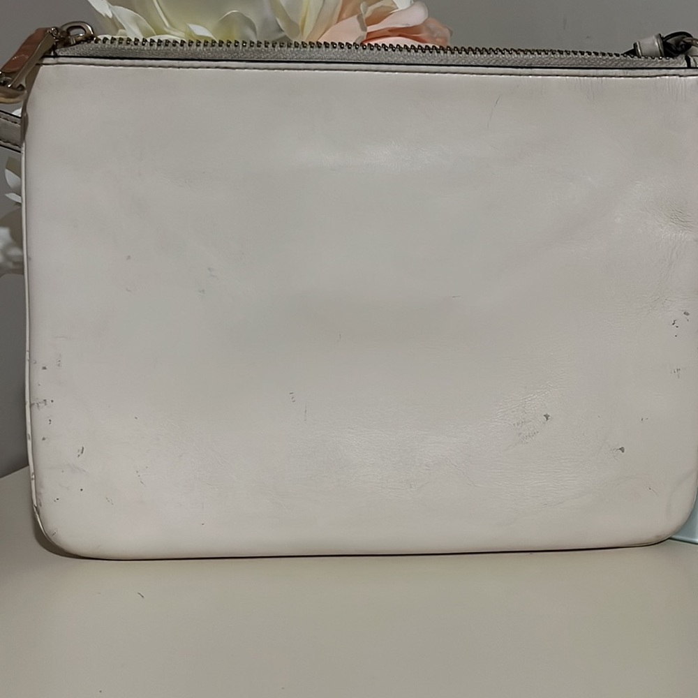 Coach Purse - Picture 5 of 10